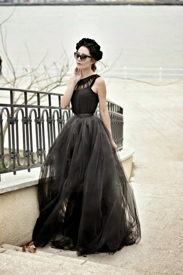 Вечерний образ с корсетом