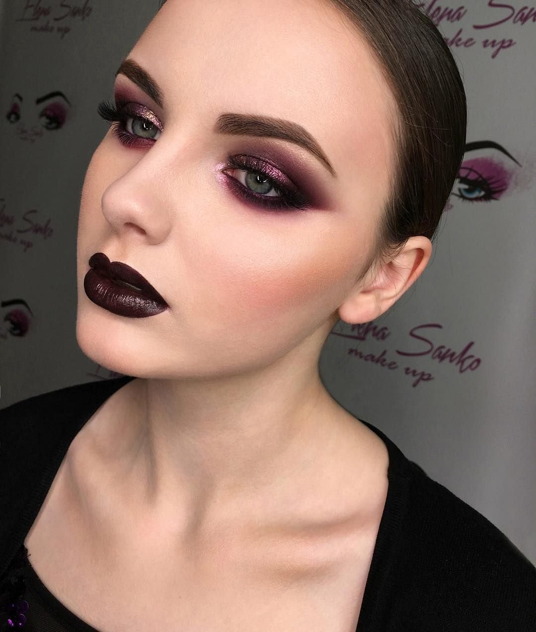 Роковой макияж