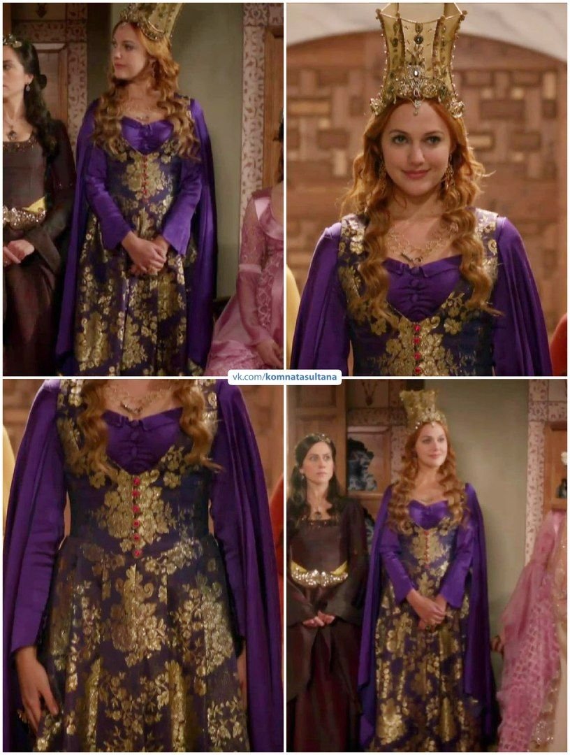 Хатидже Султан в белом платье