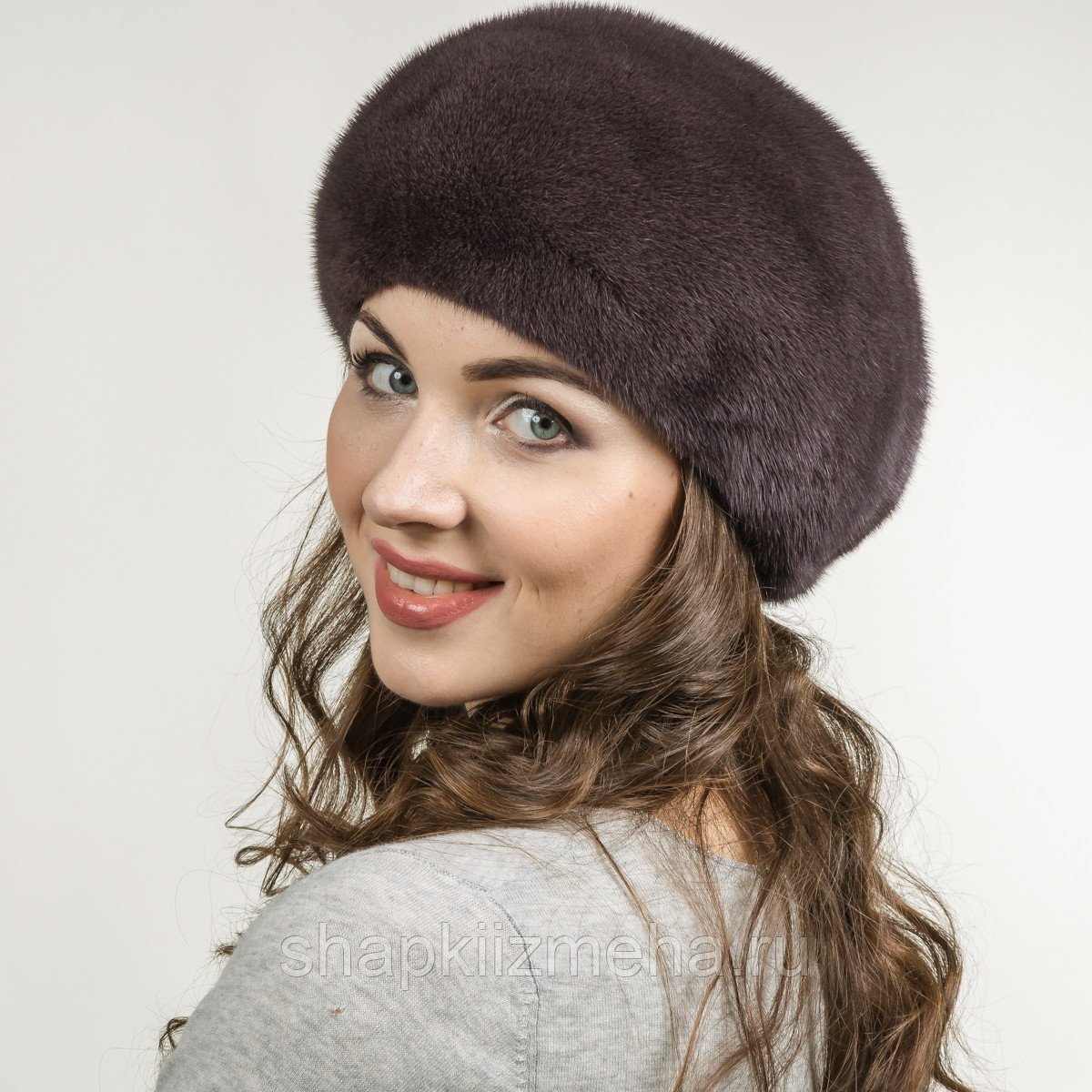 Saga furs шапки