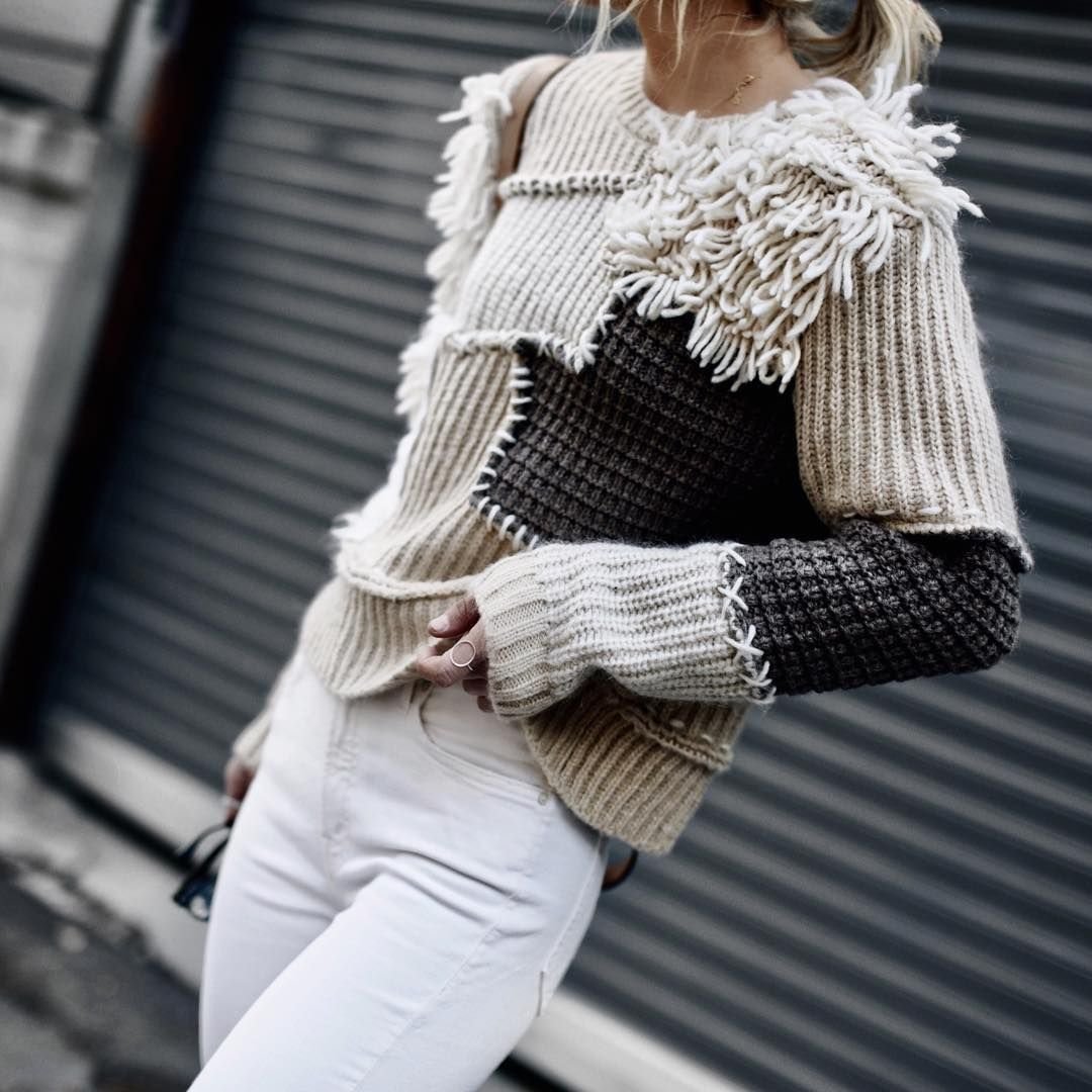 Оригинальный свитер