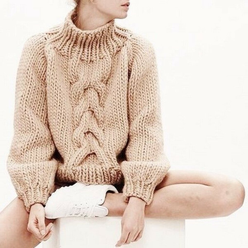 Свитер крупной вязки женский