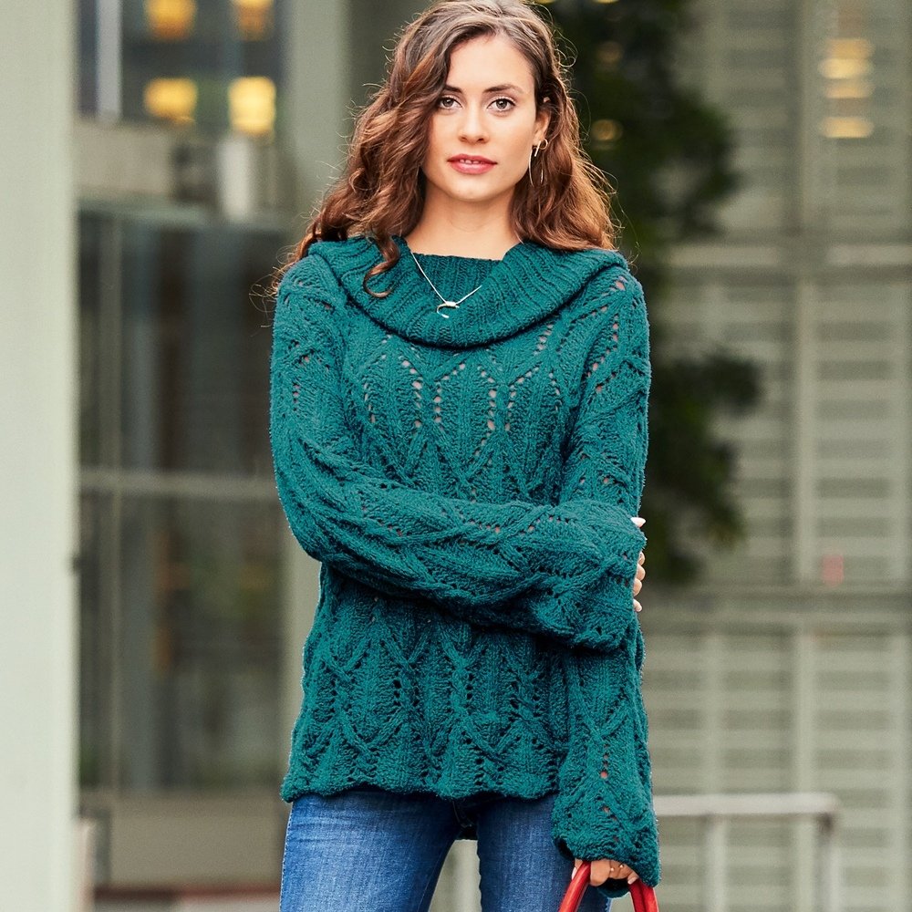 Зеленый свитер с косами Сабрина