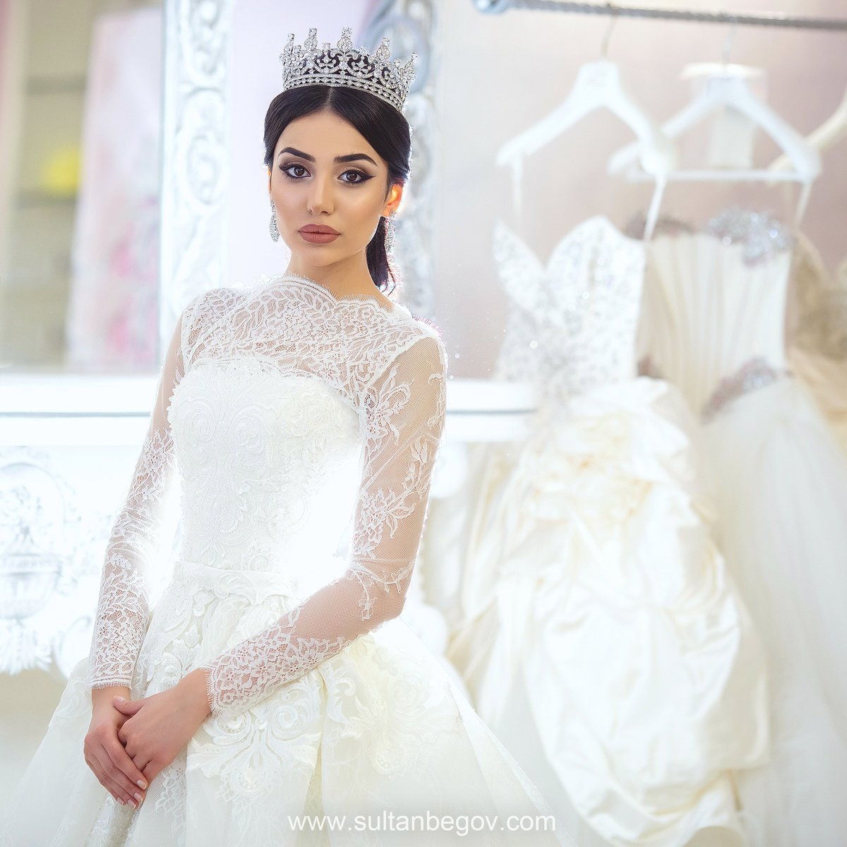 Miss Kamilla Toy liboslari