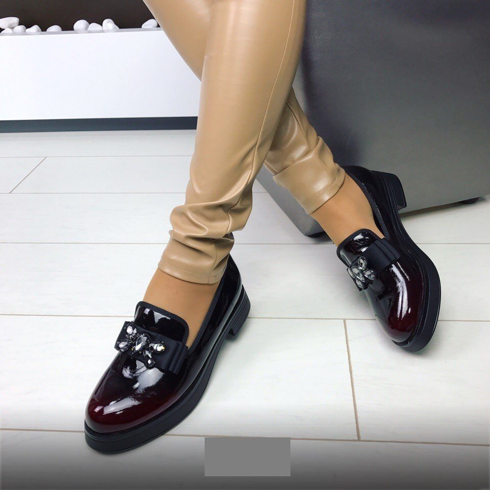 Женские туфли без каблу