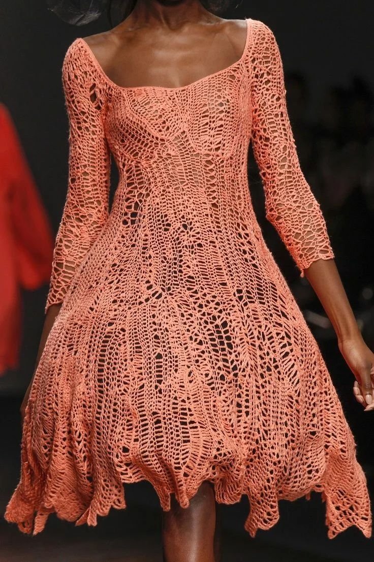 Платье оверсайз летучая мышь