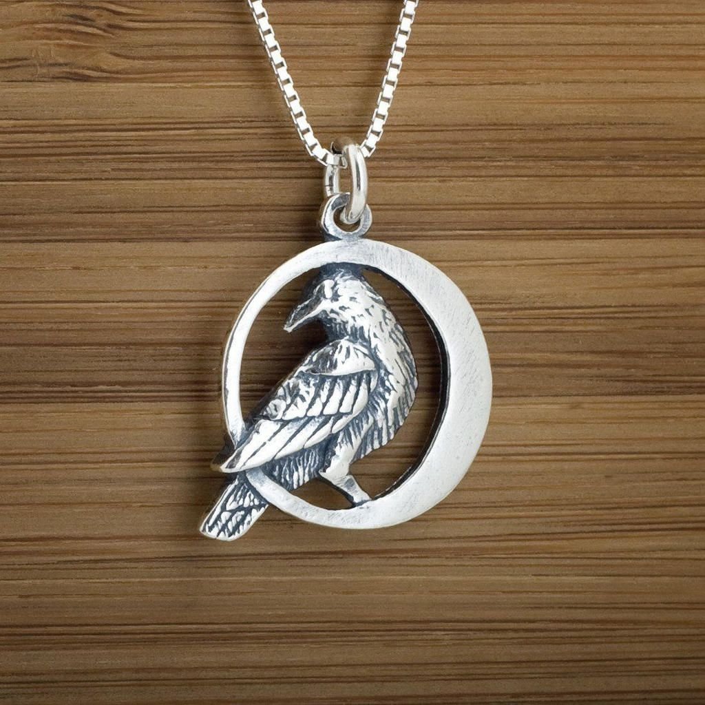 Кулон ворон