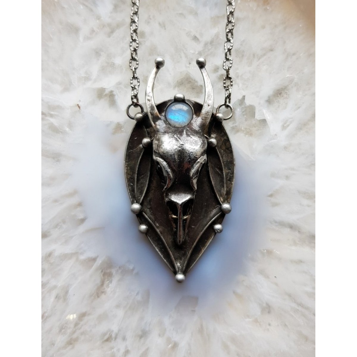 Кулон рунный ворон бронза