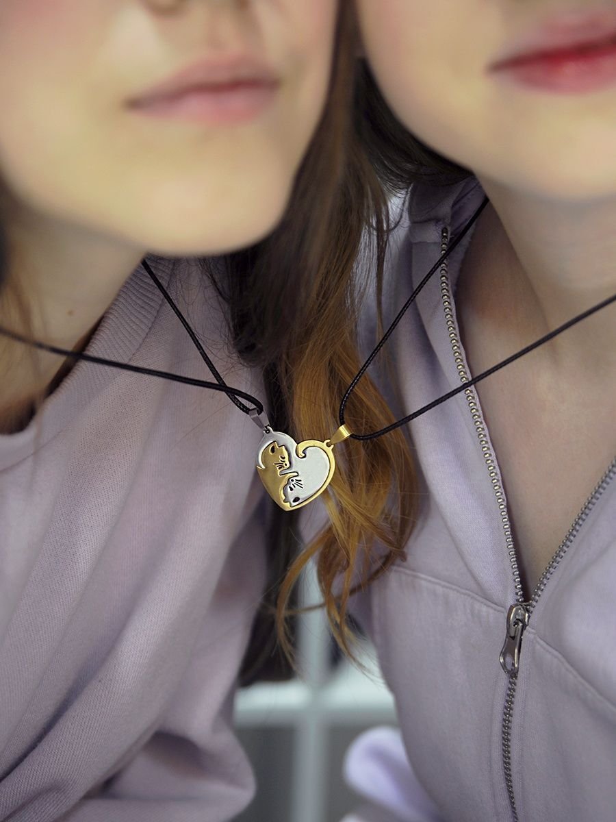 Парные кулоны котики