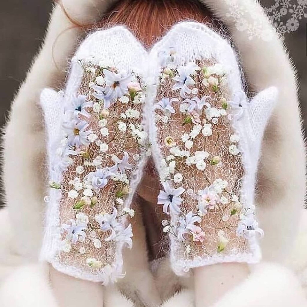 Свадебные варежки