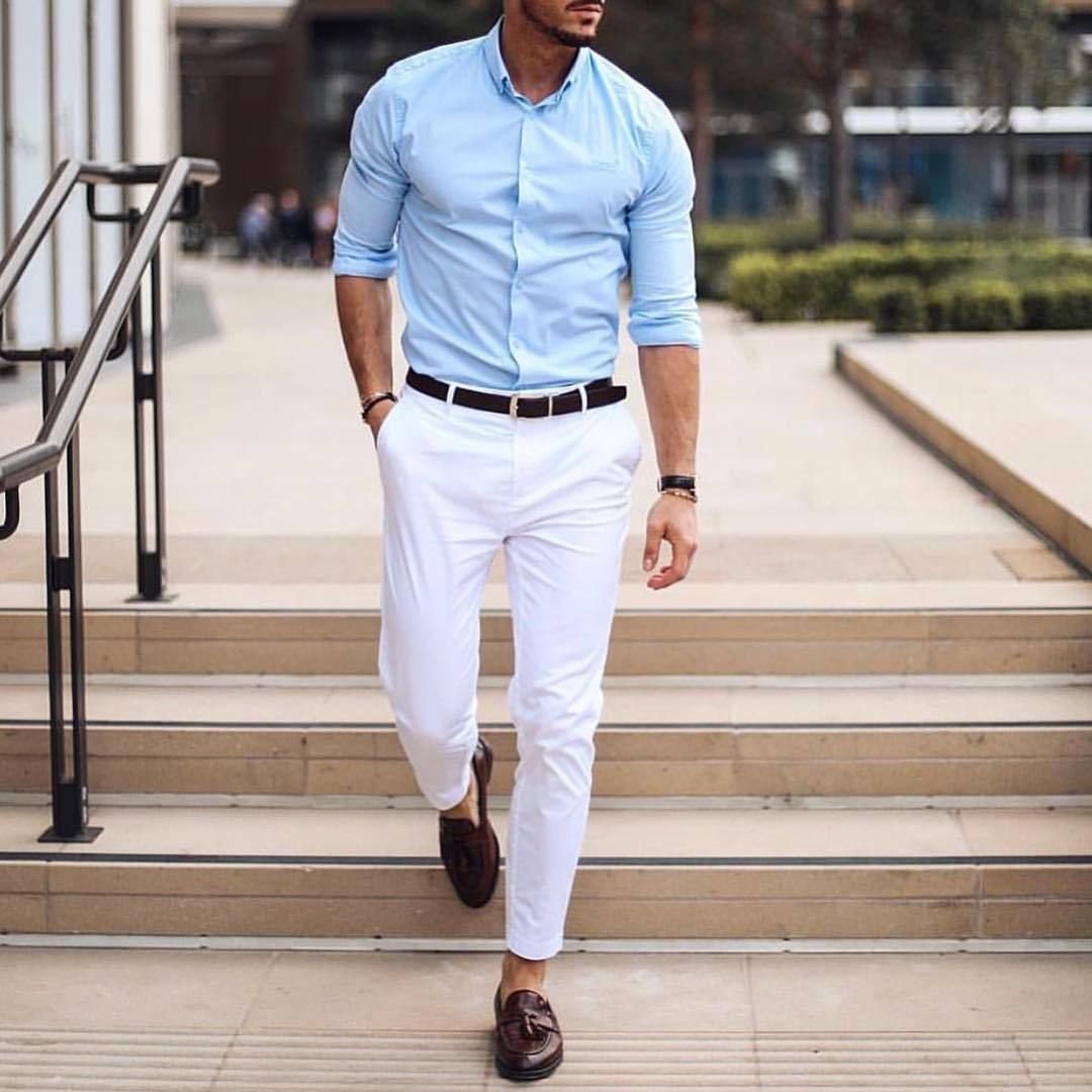 Белая рубашка и черные брюки мужские