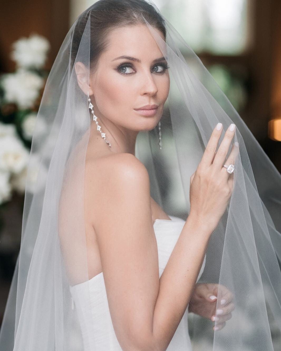 Гаврилова жена Эмина Агаларова