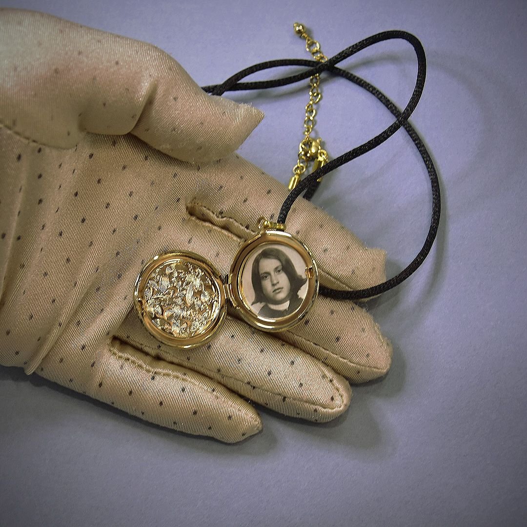 Медальон мужской открывающийся