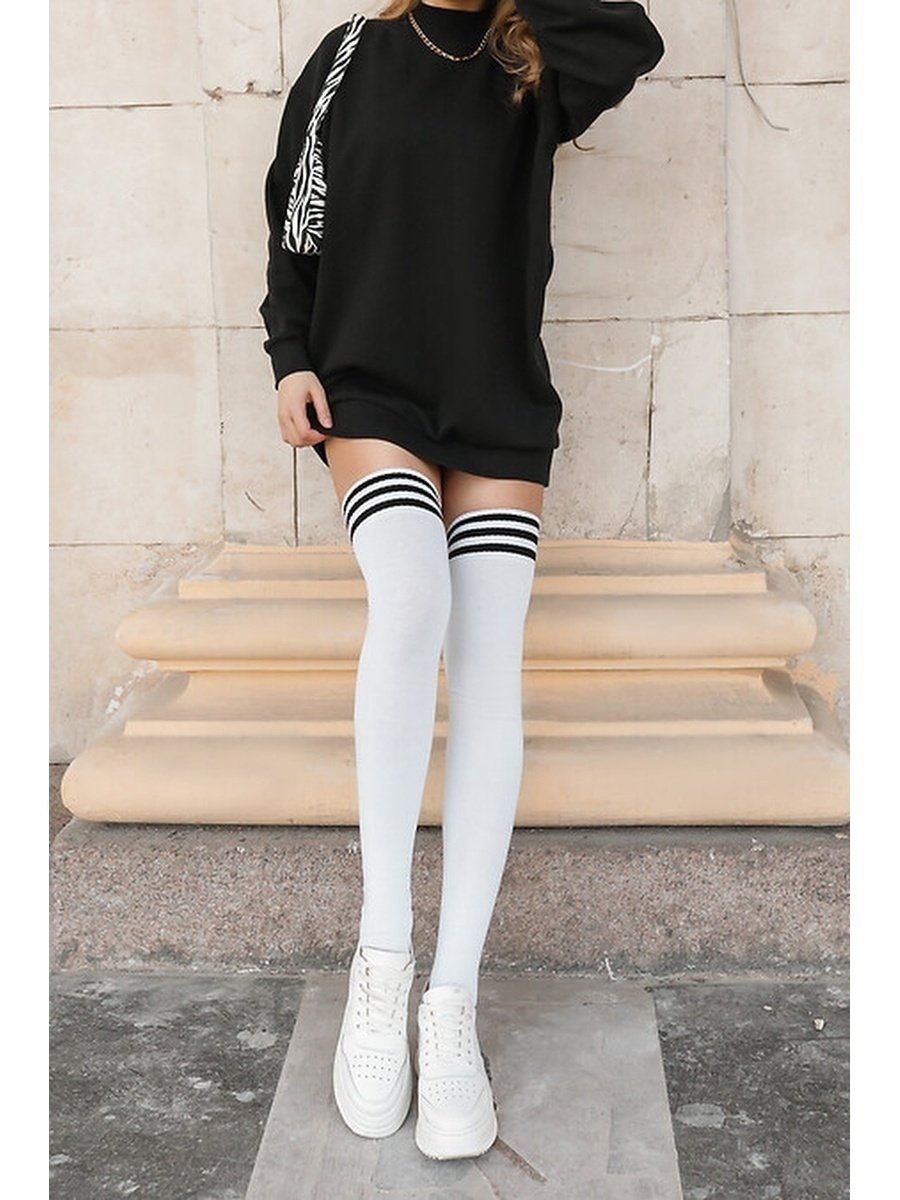 Черные гольфы