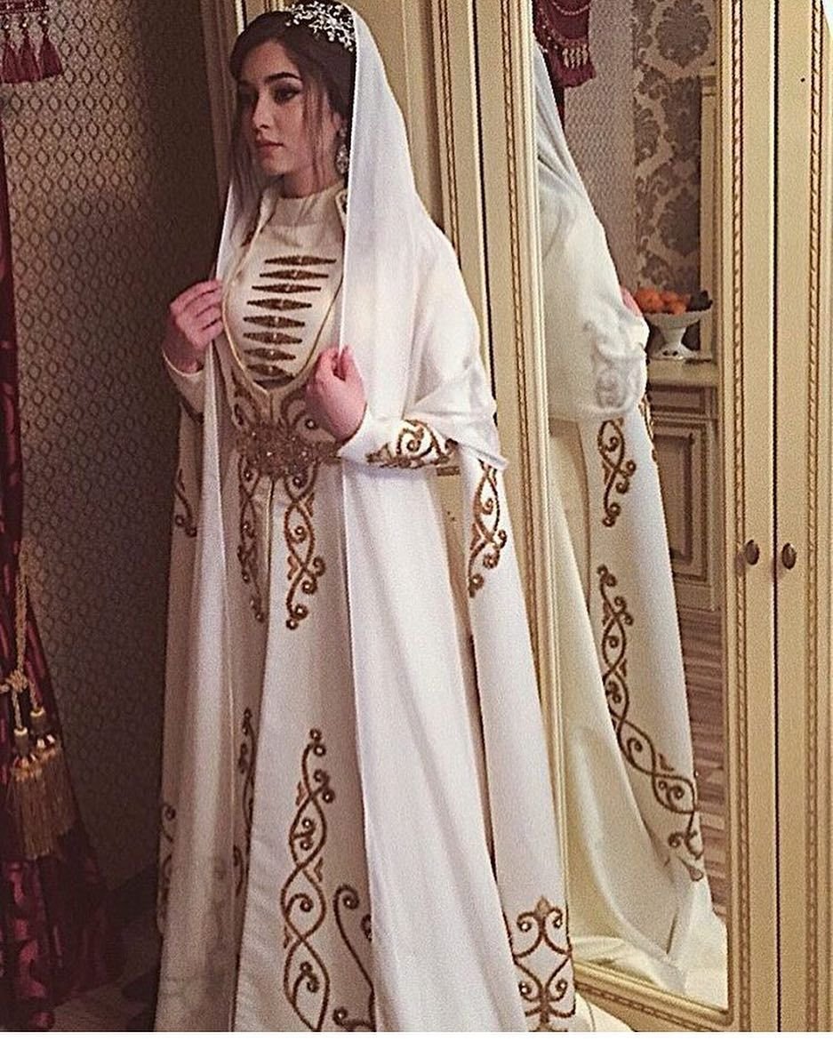 Адыгейское национальное свадебное платье