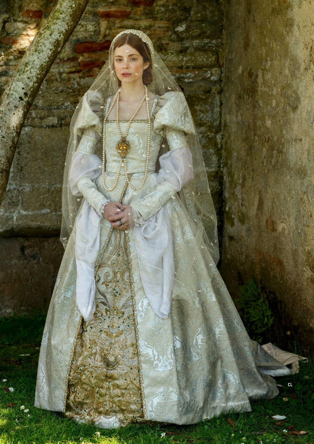 Свадебное платье на заставку