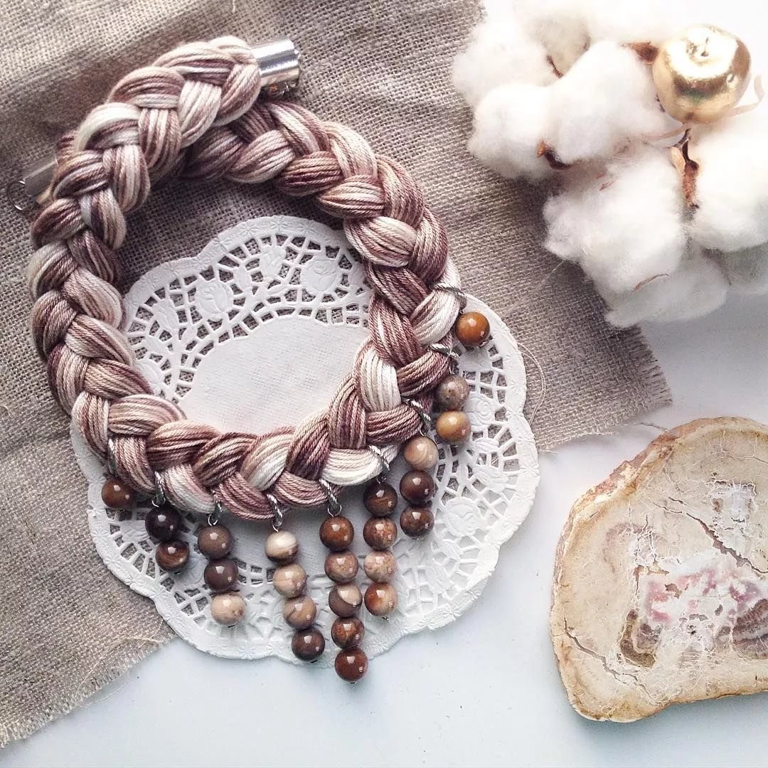 Украшения в натуральном стиле