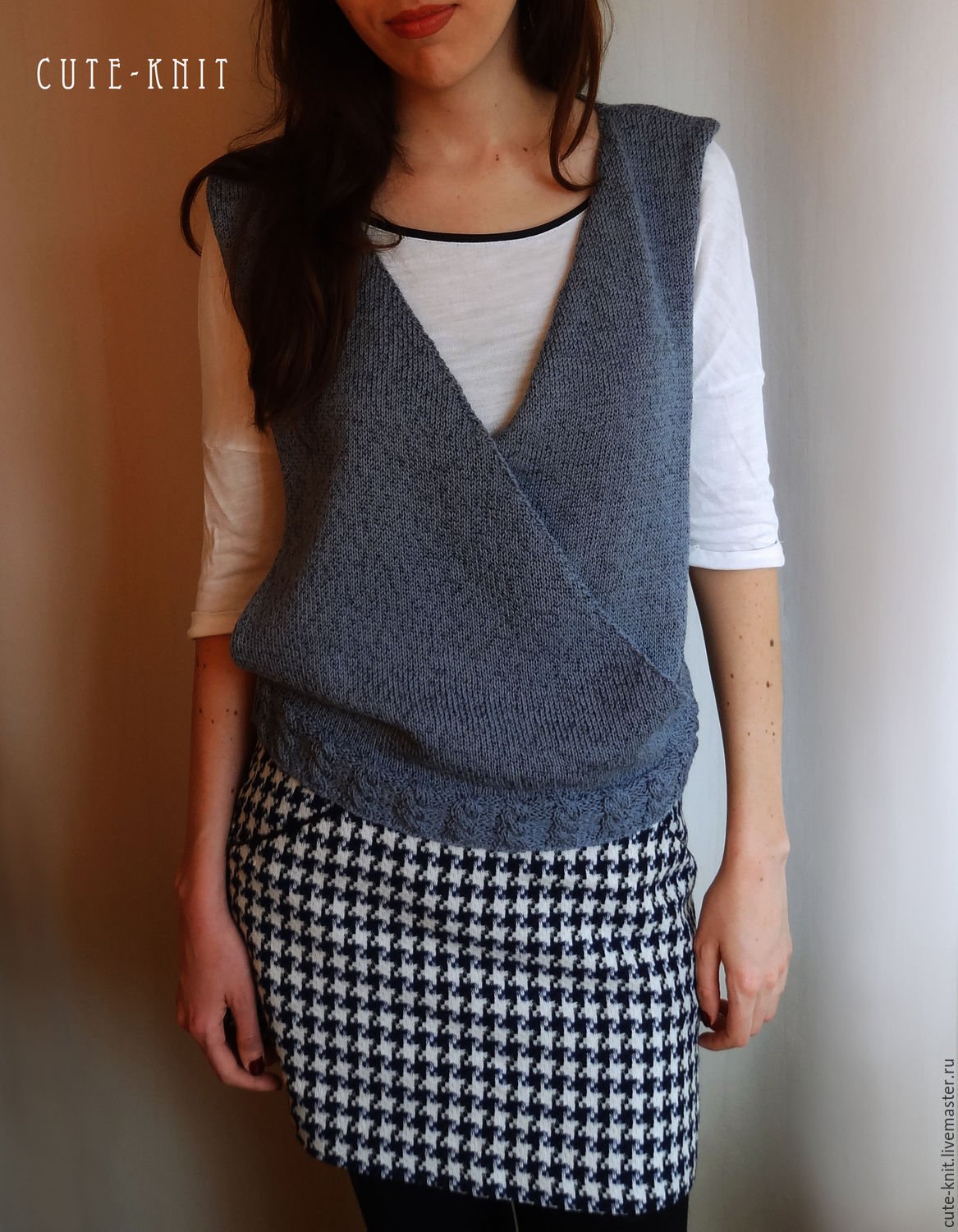Жилет на пуговицах