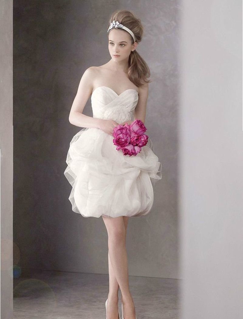 Фотосессия невесты в коротком платье