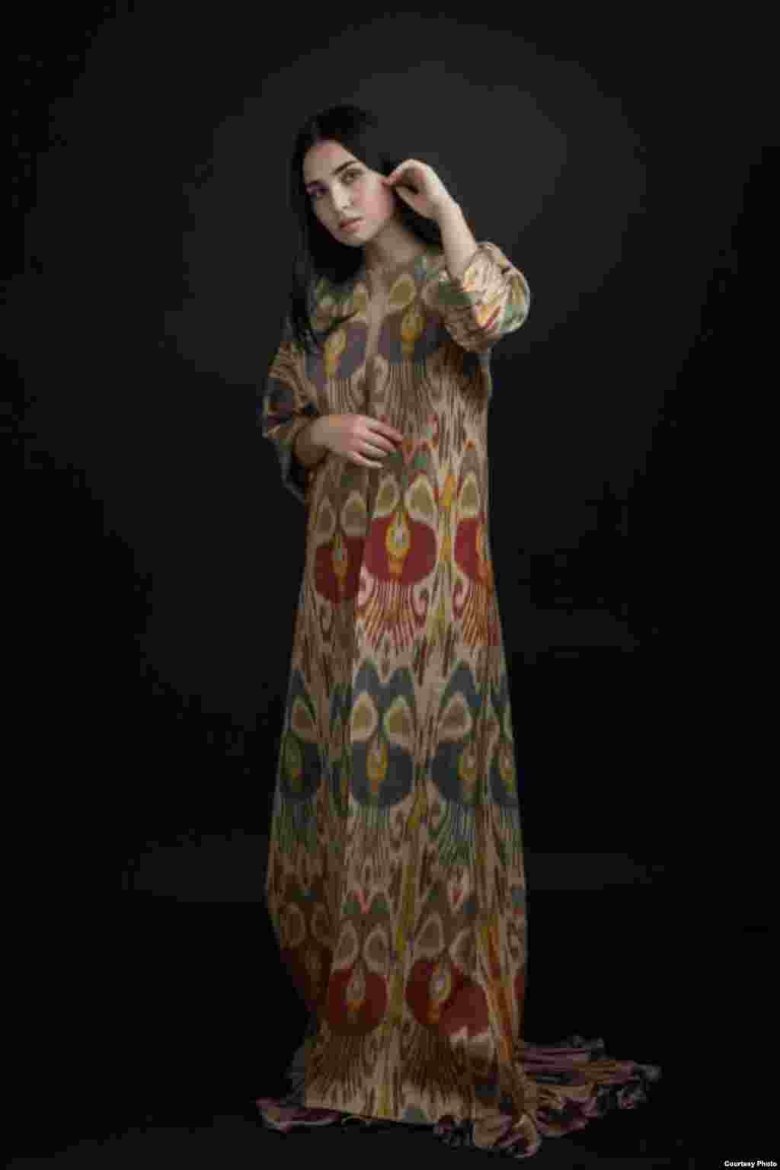 Платья Сахра Сахин туркменские 2020