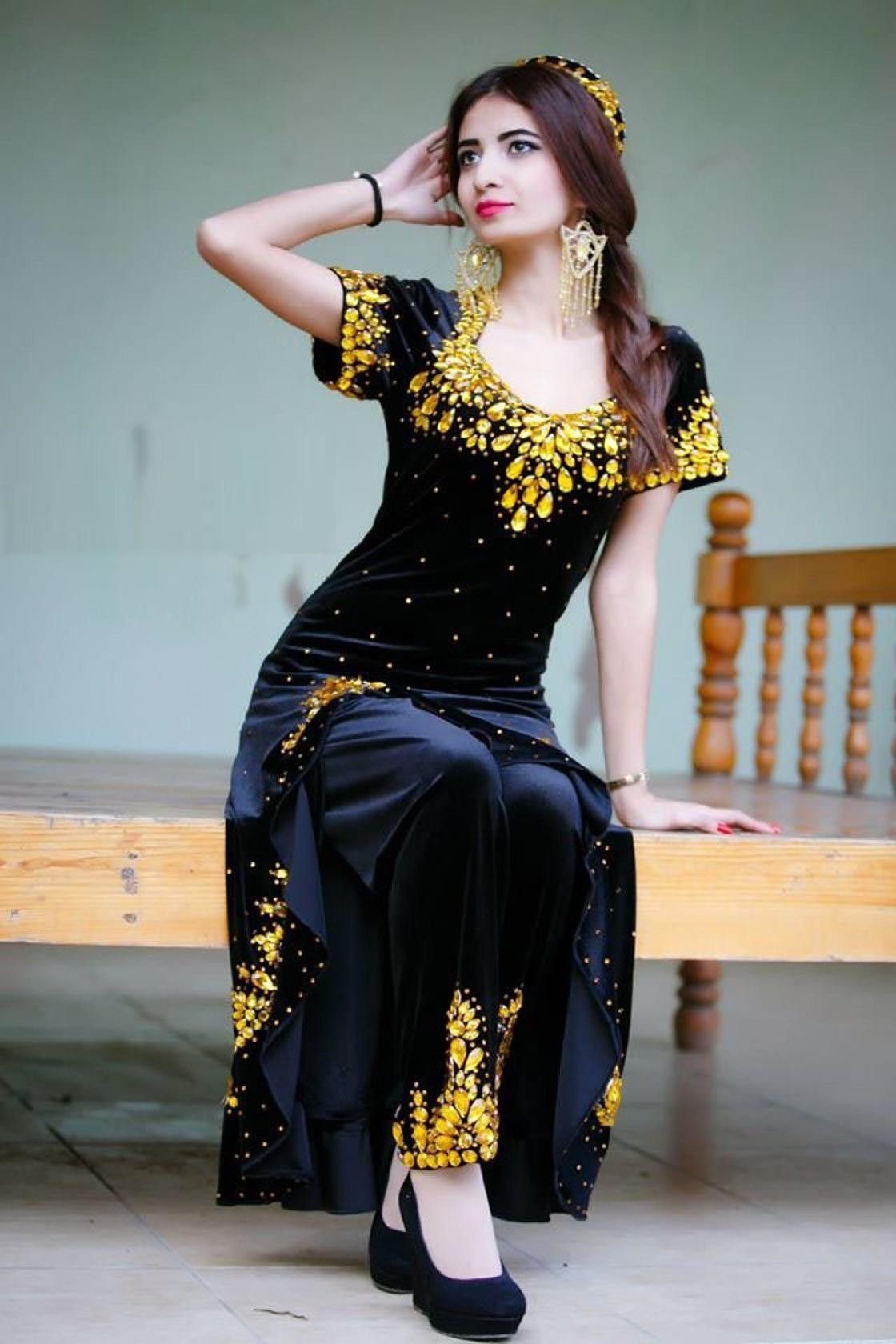 Таджикские длинные платья