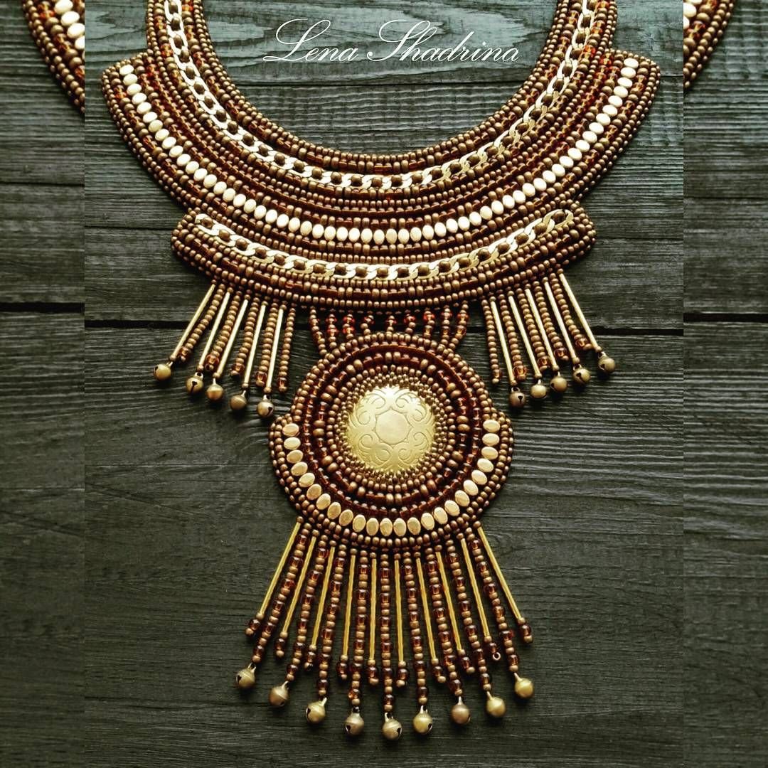 Илин кэбиьэр из кожи