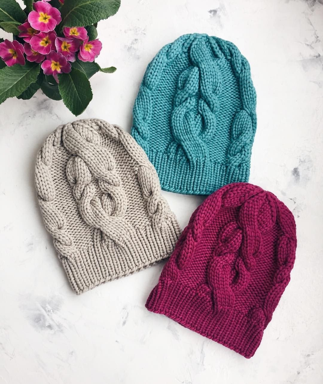 Принадлежности для вязания шапки