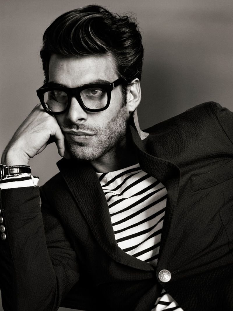 Парни в костюмах Эстетика