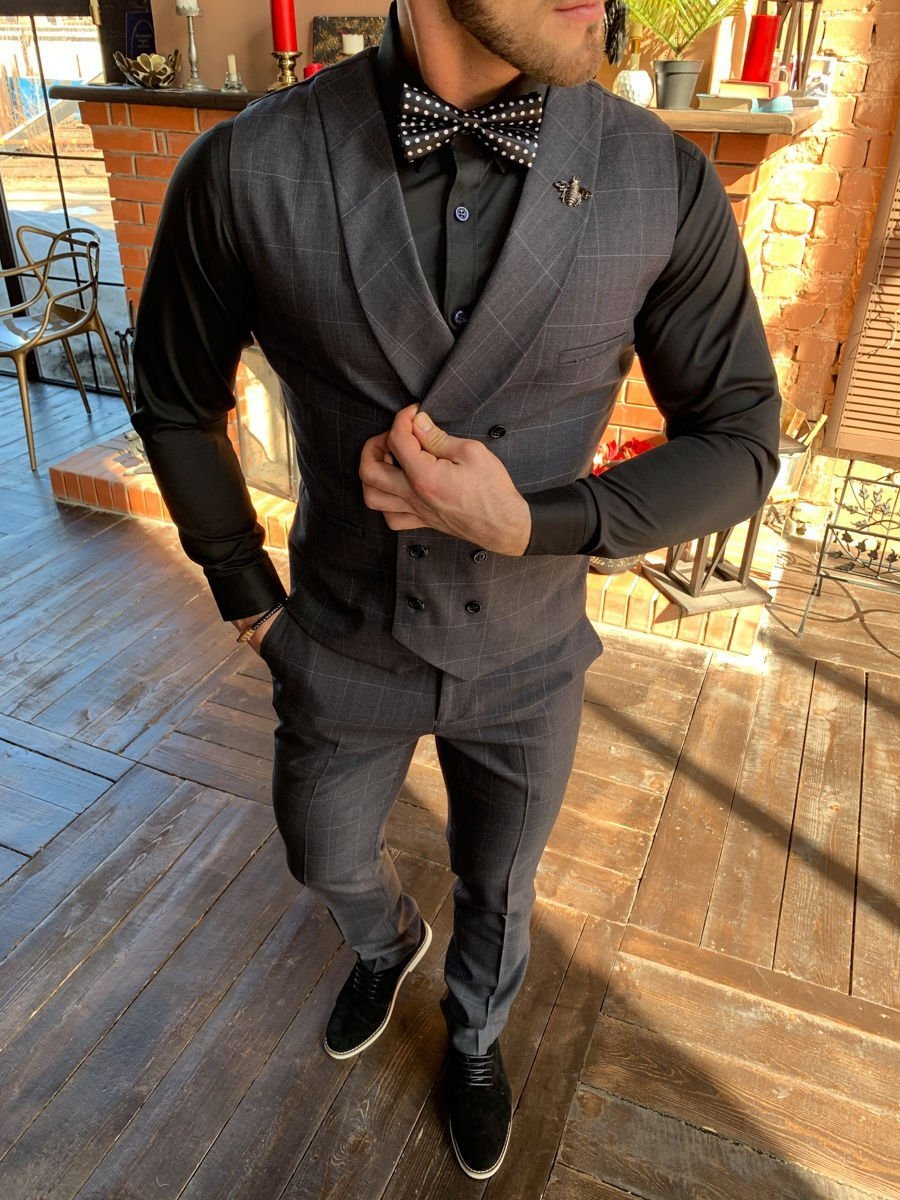 Стильный костюм