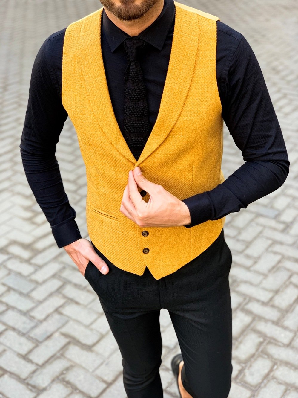 Жилет мужской костюмный