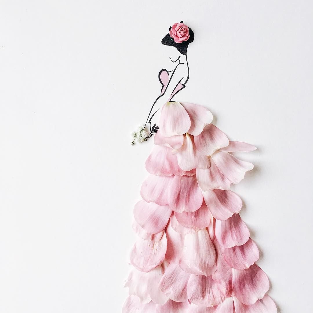 Платье из лепестков цветов
