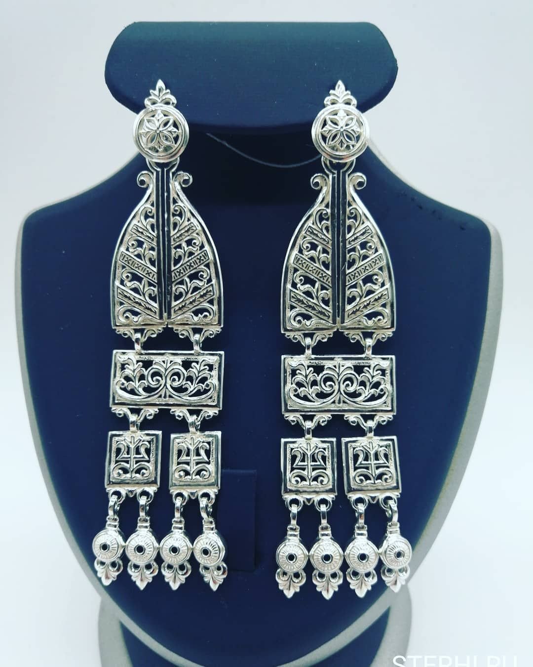 Национальные украшения бурят