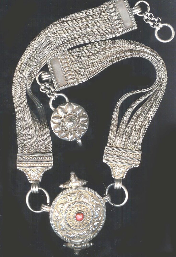 Кубачи. Браслет. Серебро. Бирюсой