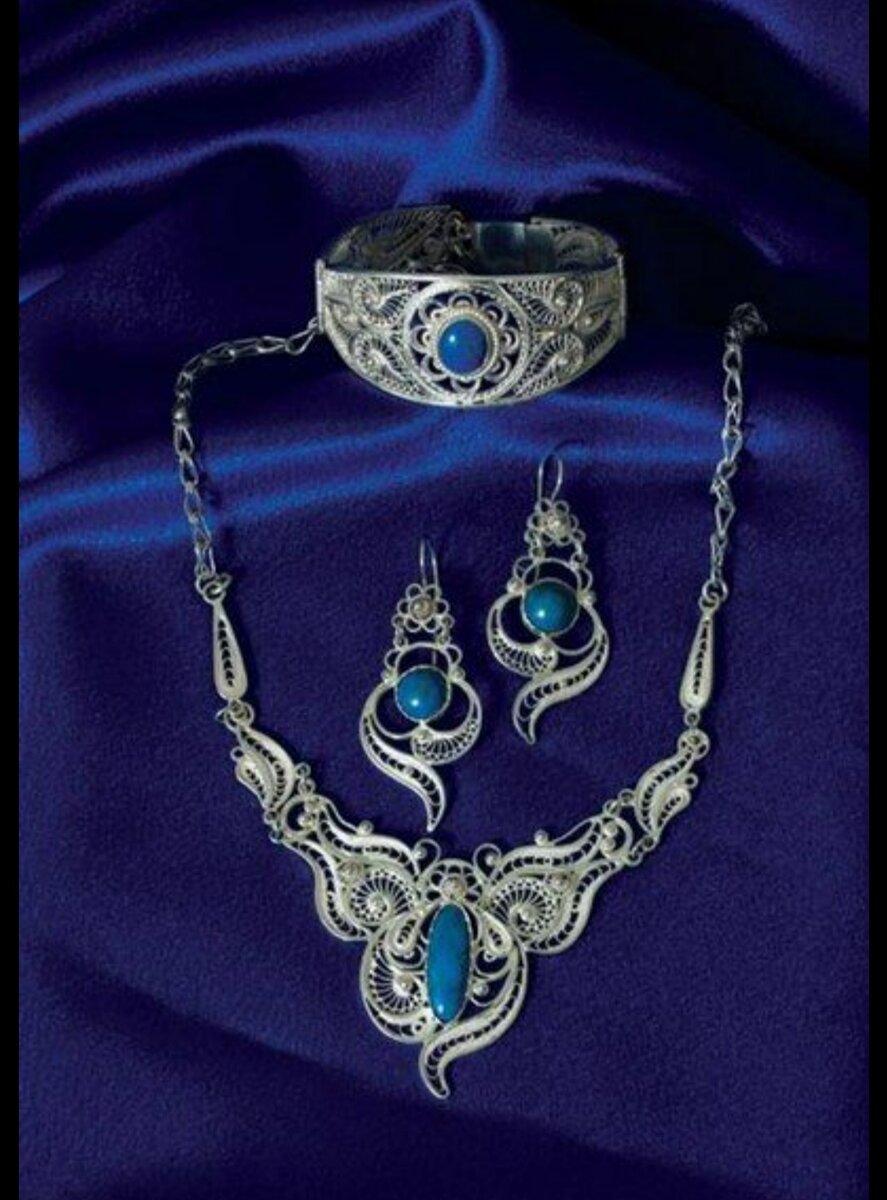 Тувинские национальные украшения