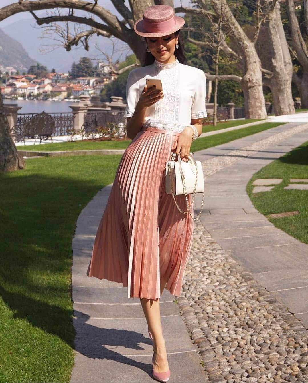 Бархатная юбка плиссе стрит стайл