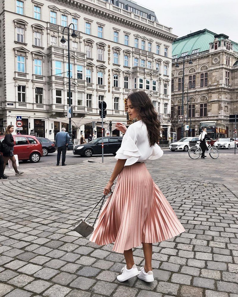 Атласная плиссированная юбка Zara