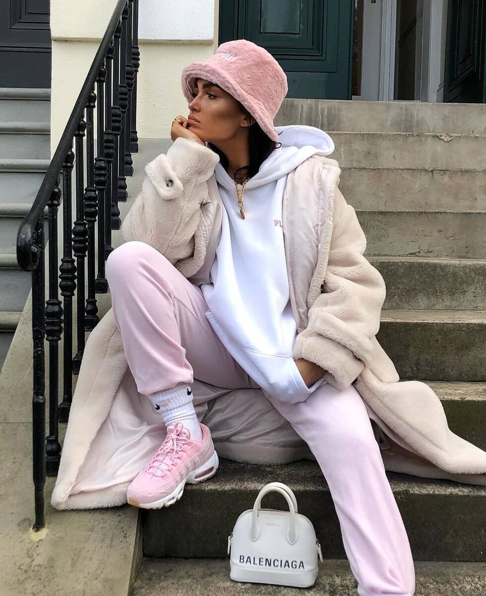 Спортивный стиль женский