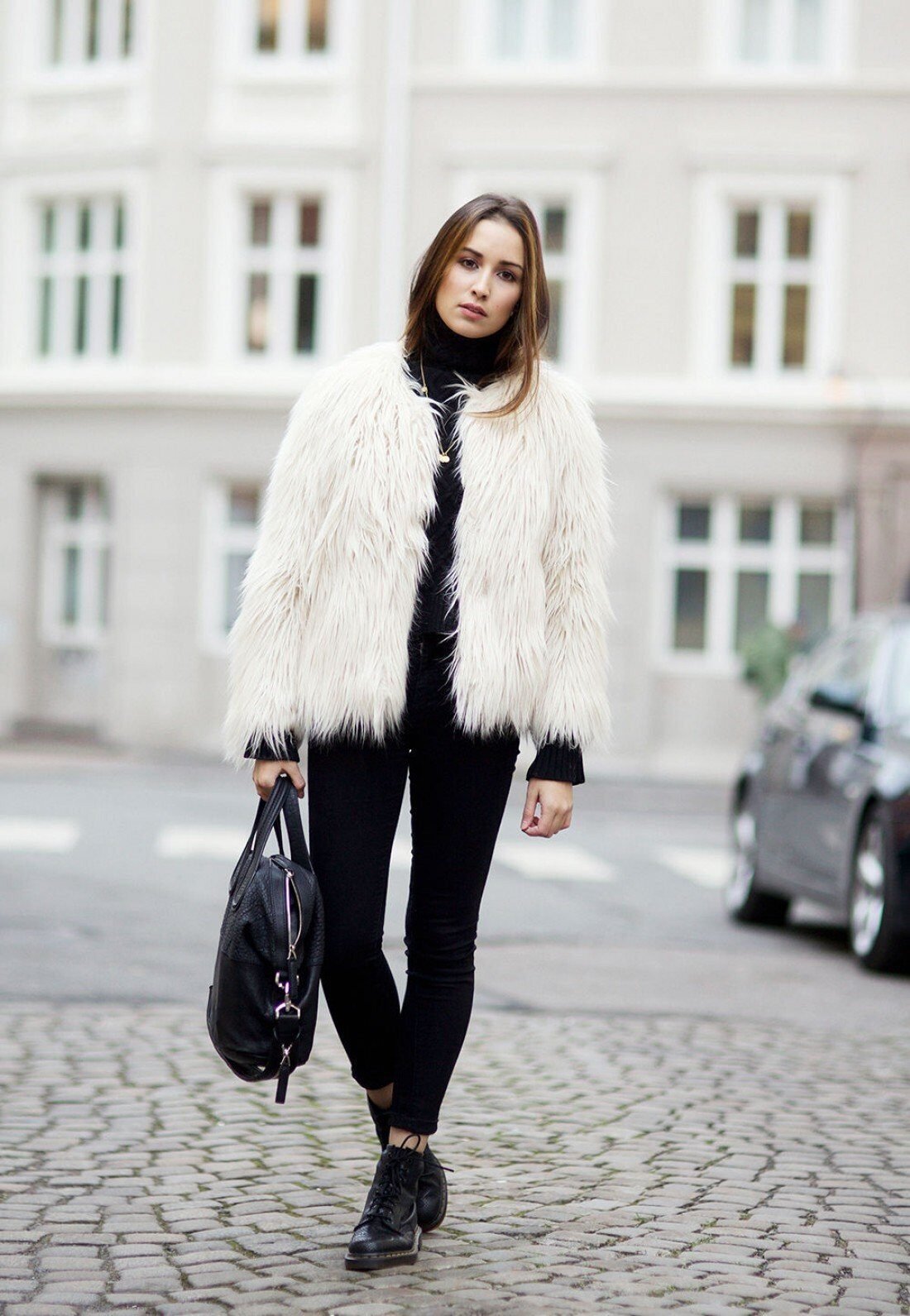 Шуба Unreal fur Coat белая