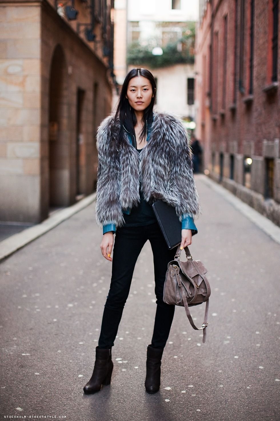 Платок на голову под шубу