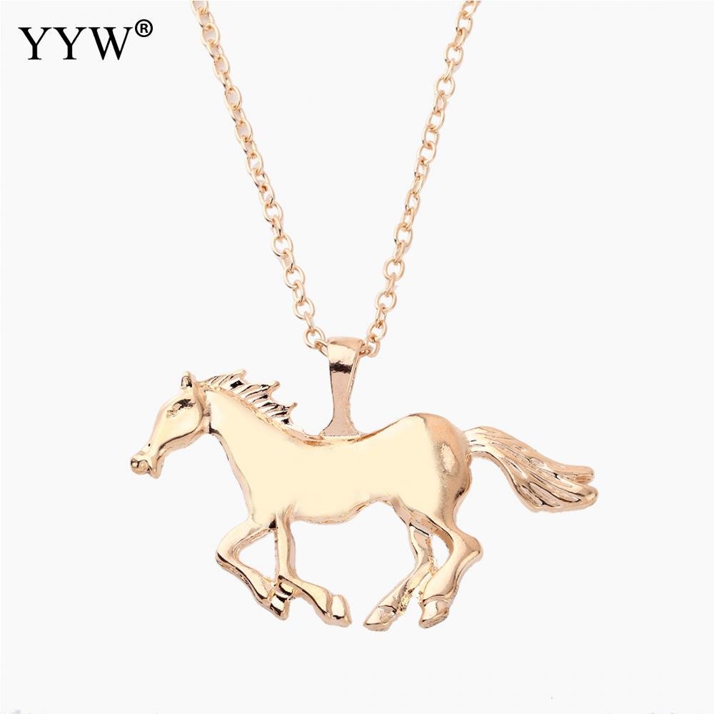 Подвеска в виде лошадки