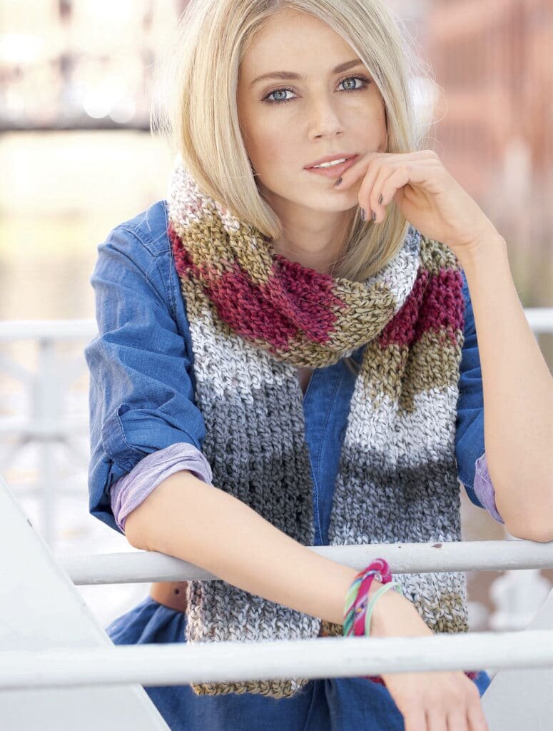 Теплый вязаный шарф