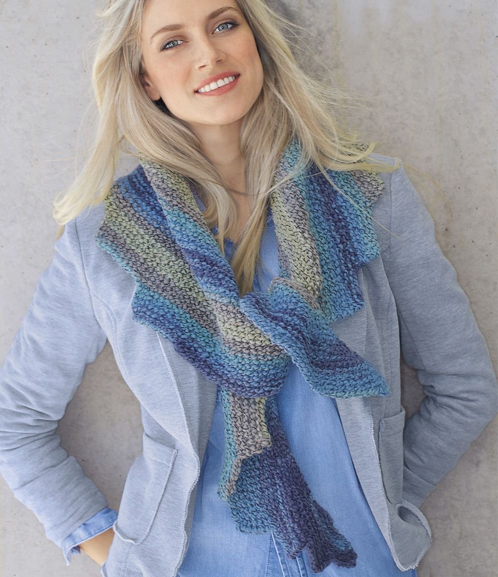 Серые вязаные шарфы своими руками поэтапно