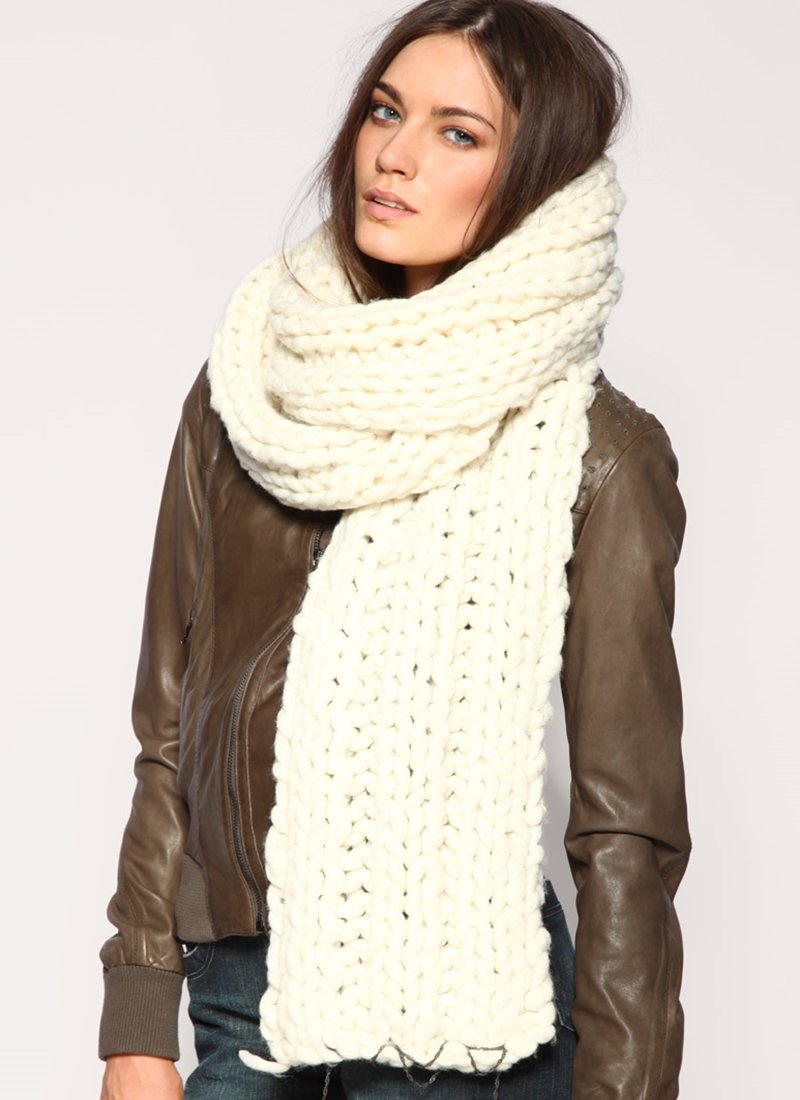 Красивые вязаные шарфы