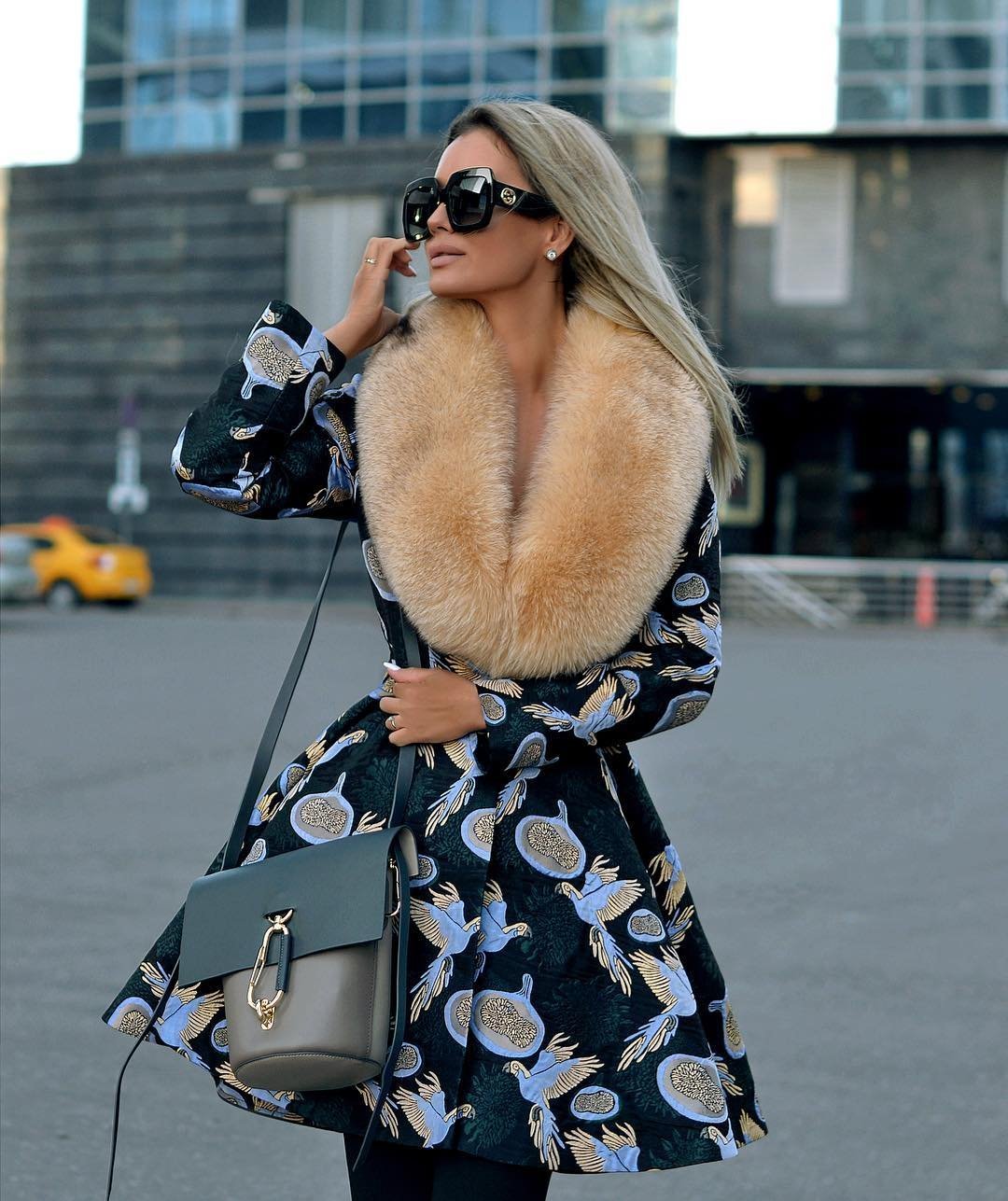 Маргарита Цельсова в шубе