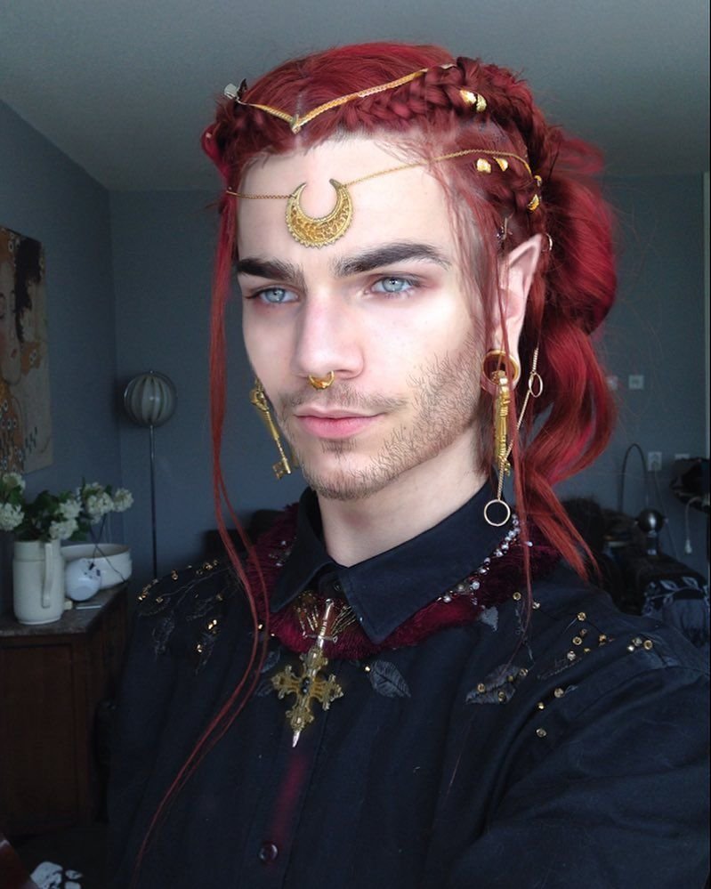 Nils kuiper Эльфийская прическа