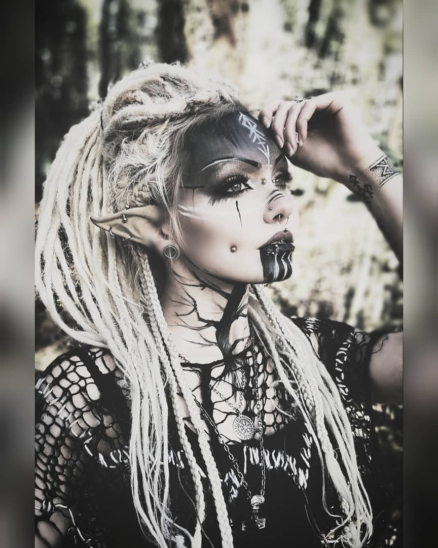 Эльф на Хэллоуин