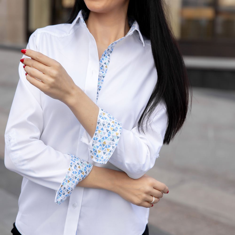 Образы с блузкой