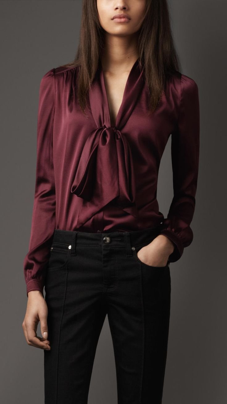 Блузки для девушек модные