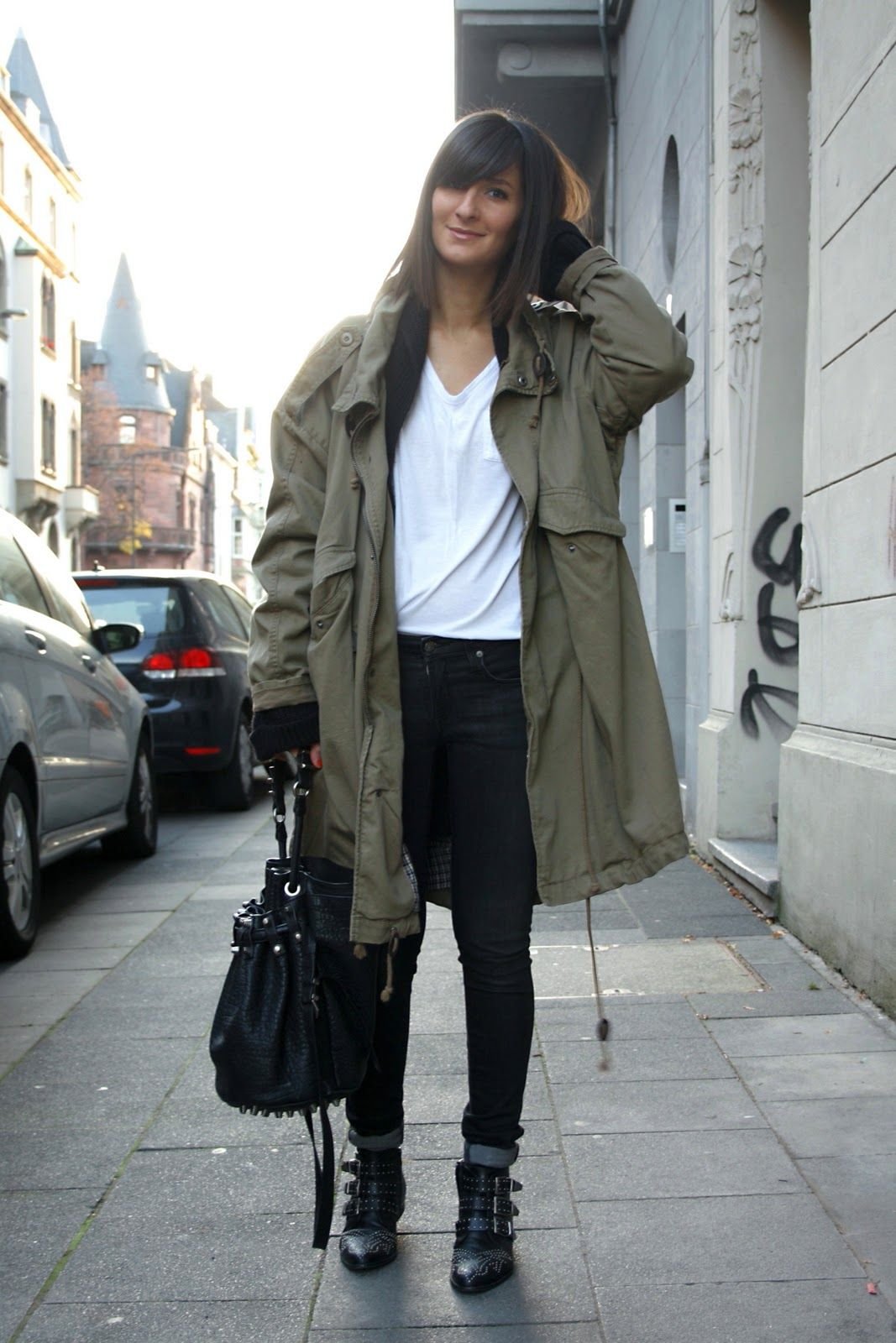 Образы с кожанкой оверсайз