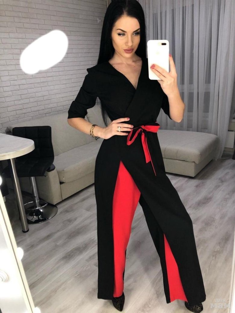 Комбинезон черный с красным женский